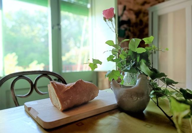 Gîte Rural à Mieres - Vivalidays Casa Rural Anna   Mieres  Gerona Gîte Rural à Mieres - Vivalidays Casa Rural Anna   Mieres  Gerona