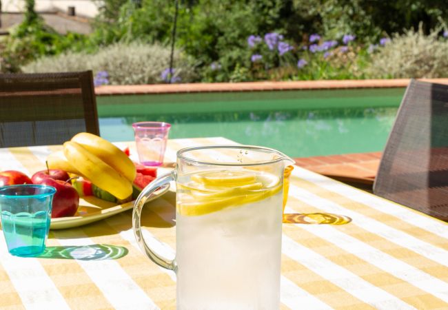 Villa a Santa Susana / Santa Susanna - Vivalidays Can Rabassa - Sta Susanna - Temporal  Villa a Santa Susana / Santa Susanna - Vivalidays Can Rabassa - Sta Susanna - Temporal