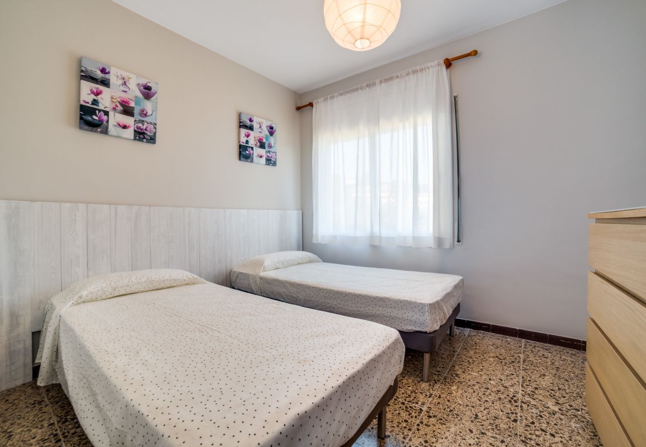 Casa a Palafolls - Vivalidays Villa Genis Casa a Palafolls - Vivalidays Villa Genis