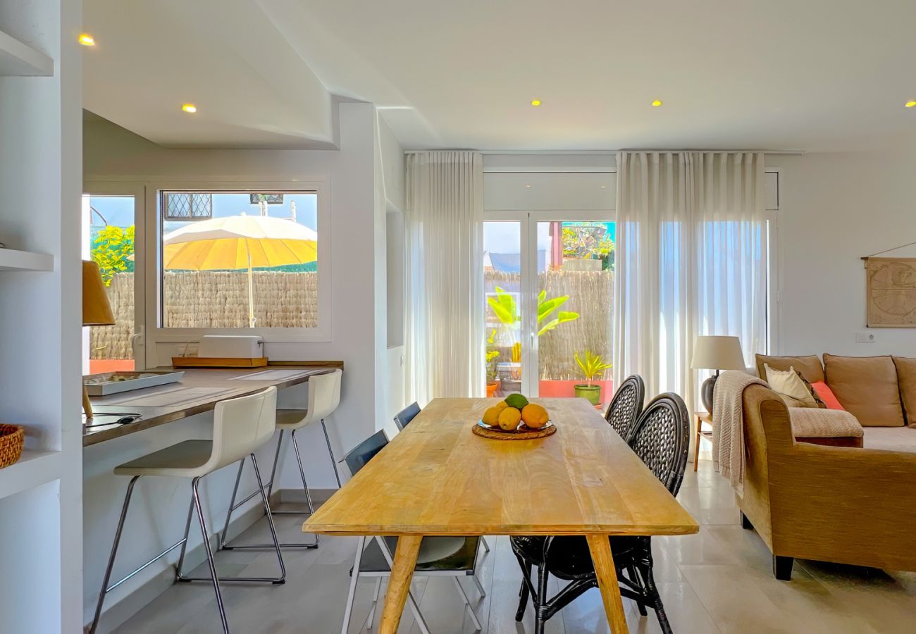 Casa a Pineda de Mar - Vivalidays Greco House - Pineda de Mar Casa a Pineda de Mar - Vivalidays Greco House - Pineda de Mar