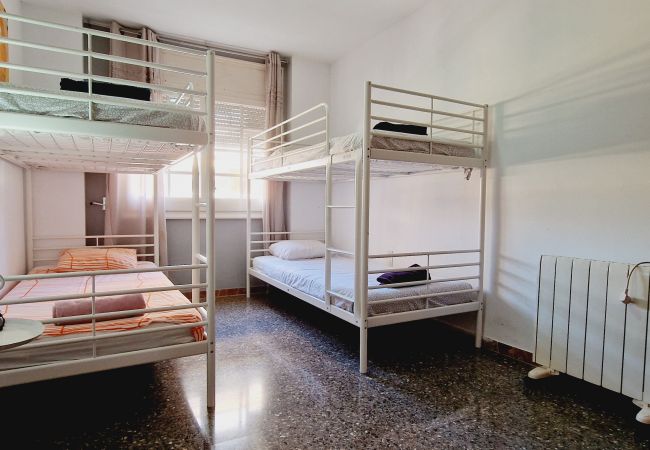Апартаменты на Льорет дель Мар / Lloret de Mar - Vivalidays Rosalia - LLoret de Mar - Costa Апартаменты на Льорет дель Мар / Lloret de Mar - Vivalidays Rosalia - LLoret de Mar - Costa