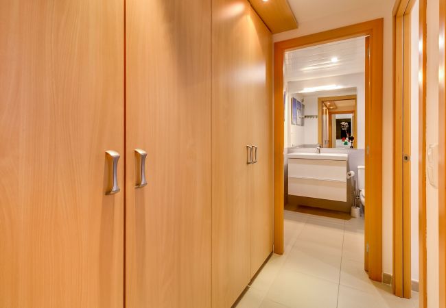 Апартаменты на Lloret de Mar - Vivalidays Alicia - Fenals - LLoret de Апартаменты на Lloret de Mar - Vivalidays Alicia - Fenals - LLoret de