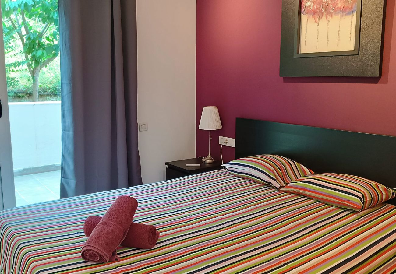 Апартаменты на Льорет дель Мар / Lloret de Mar - Vivalidays Remei - Fenals - LLoret de Mar Апартаменты на Льорет дель Мар / Lloret de Mar - Vivalidays Remei - Fenals - LLoret de Mar