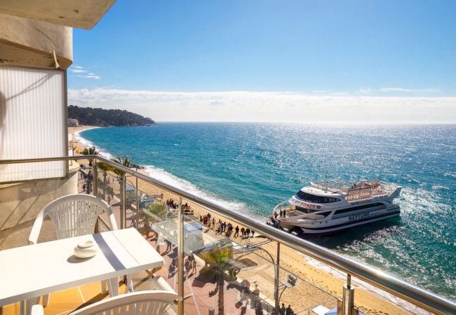 Апартаменты на Lloret de Mar - Vivalidays Garbi - LLoret de Mar centro Апартаменты на Lloret de Mar - Vivalidays Garbi - LLoret de Mar centro