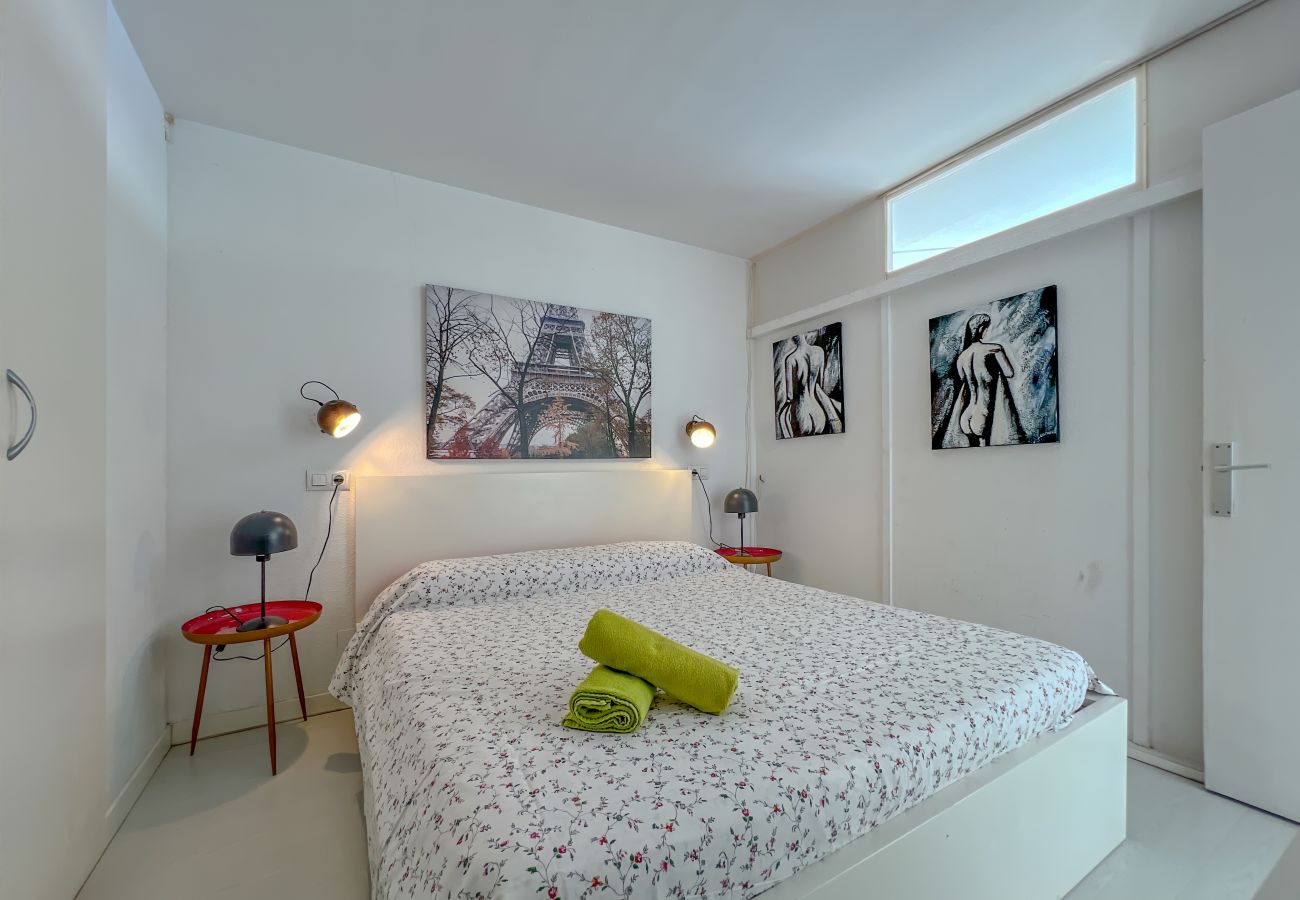 Апартаменты на Льорет дель Мар / Lloret de Mar - Vivalidays Garbi - LLoret de Mar centro Апартаменты на Льорет дель Мар / Lloret de Mar - Vivalidays Garbi - LLoret de Mar centro