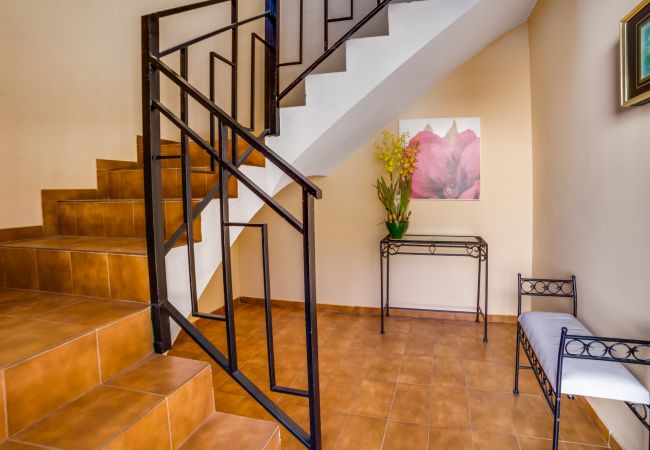 Дом на Palafolls - Vivalidays Villa Genis Дом на Palafolls - Vivalidays Villa Genis