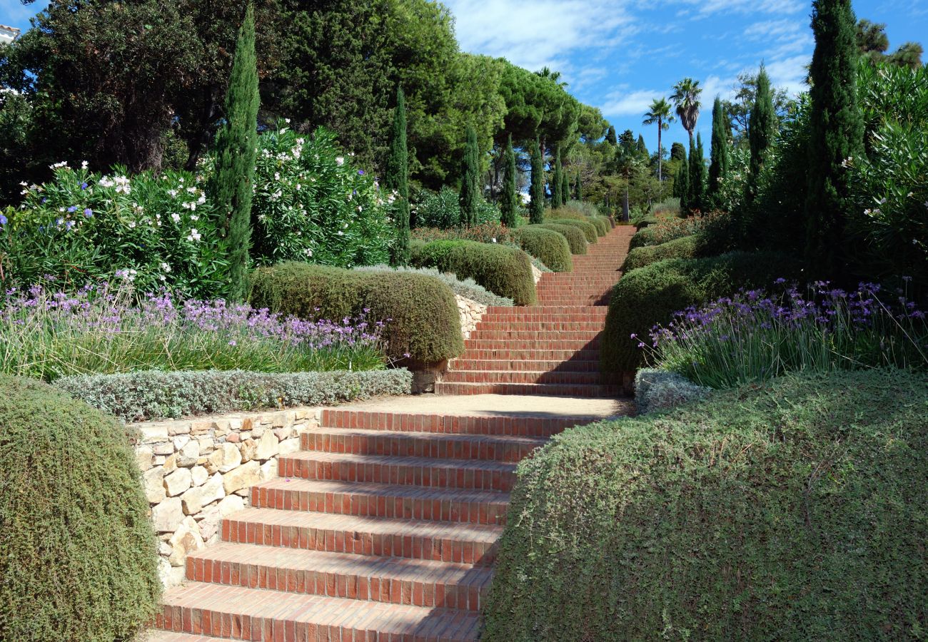 Апартаменты на Blanes / Blanes - Vivalidays Es Blau -Blanes- Costa Brava Апартаменты на Blanes / Blanes - Vivalidays Es Blau -Blanes- Costa Brava