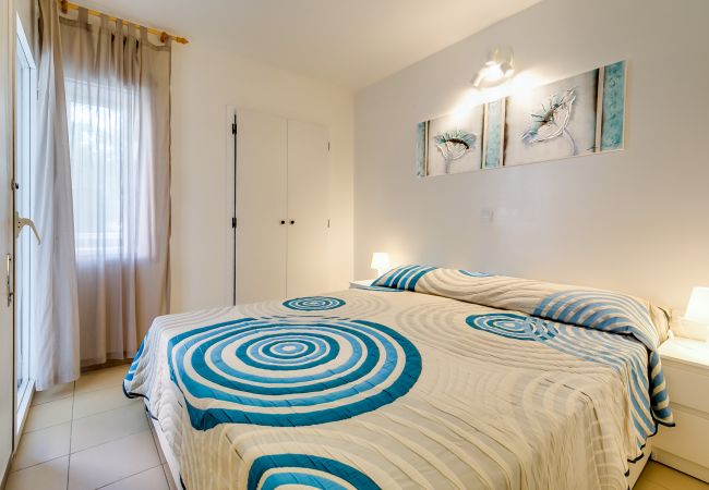 Апартаменты на Blanes - Vivalidays Edurne - Blanes - Costa Brava Апартаменты на Blanes - Vivalidays Edurne - Blanes - Costa Brava