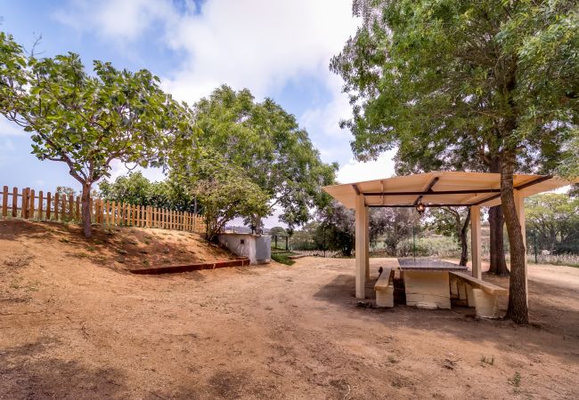 Дом на Palafolls - Vivalidays Villa Can Palomo Дом на Palafolls - Vivalidays Villa Can Palomo