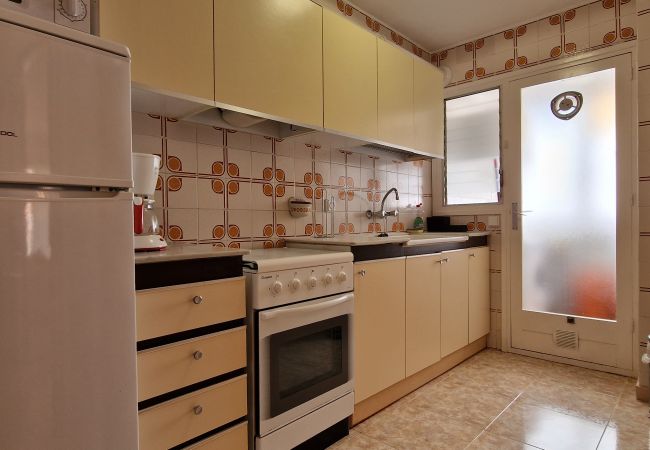 Апартаменты на Santa Susana - Vivalidays Luis - Santa Susanna Апартаменты на Santa Susana - Vivalidays Luis - Santa Susanna