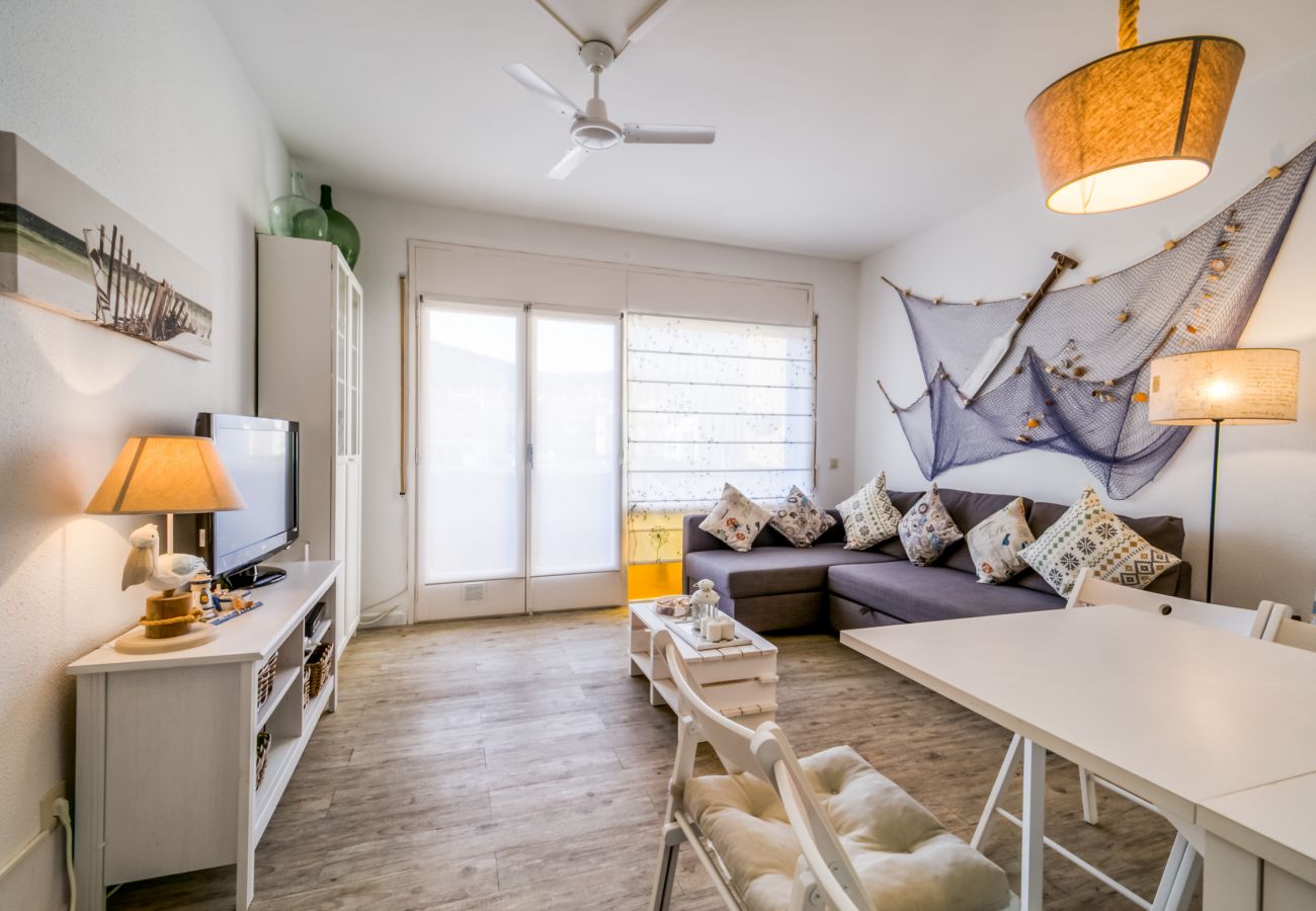 Апартаменты на Calella - Vivalidays Ilaria - Calella Апартаменты на Calella - Vivalidays Ilaria - Calella