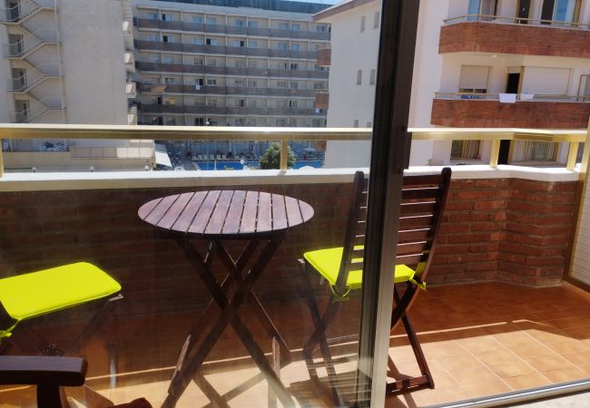 Квартира-студия на Lloret de Mar - Vivalidays Lara - Fenals - LLoret de Mar Квартира-студия на Lloret de Mar - Vivalidays Lara - Fenals - LLoret de Mar