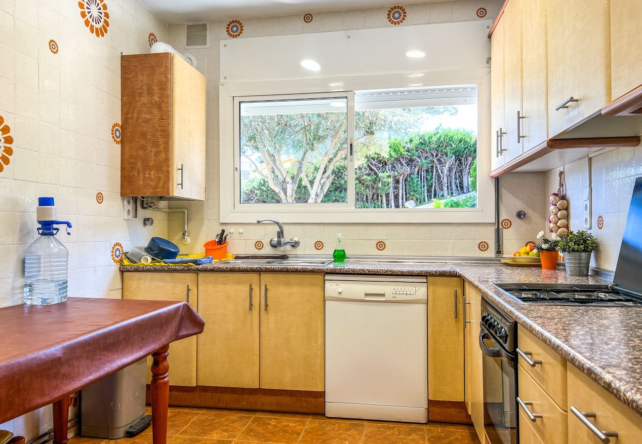 Шале на Sant Cebrià de Vallalta - Vivalidays Casa Ricardo Шале на Sant Cebrià de Vallalta - Vivalidays Casa Ricardo