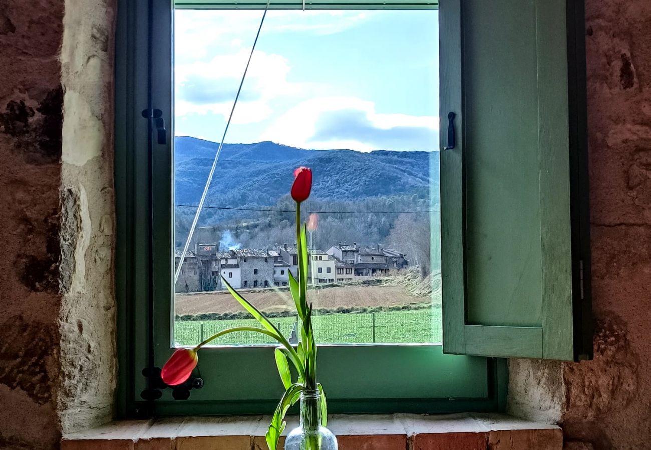 Коттедж на Mieres - Vivalidays Casa Rural Anna   Mieres  Gerona Коттедж на Mieres - Vivalidays Casa Rural Anna   Mieres  Gerona