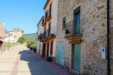 Коттедж на Mieres - Vivalidays Casa Rural Anna   Mieres  Gerona