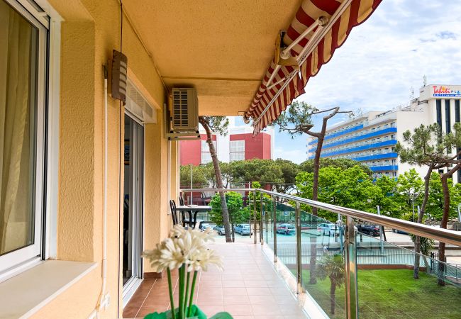 Апартаменты на Santa Susana - Vivalidays Lora - Santa Susanna Апартаменты на Santa Susana - Vivalidays Lora - Santa Susanna