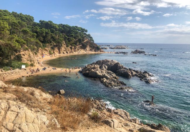 Дом на Palamós - Vivalidays Casa Palamos - Costa Brava Дом на Palamós - Vivalidays Casa Palamos - Costa Brava