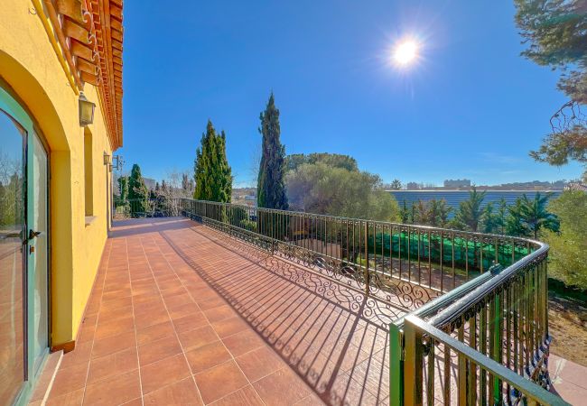 Дом на Palamós - Vivalidays Casa Palamos - Costa Brava Дом на Palamós - Vivalidays Casa Palamos - Costa Brava