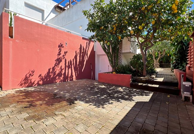 Дом на Pineda de Mar - Vivalidays Greco House - Pineda de Mar Дом на Pineda de Mar - Vivalidays Greco House - Pineda de Mar