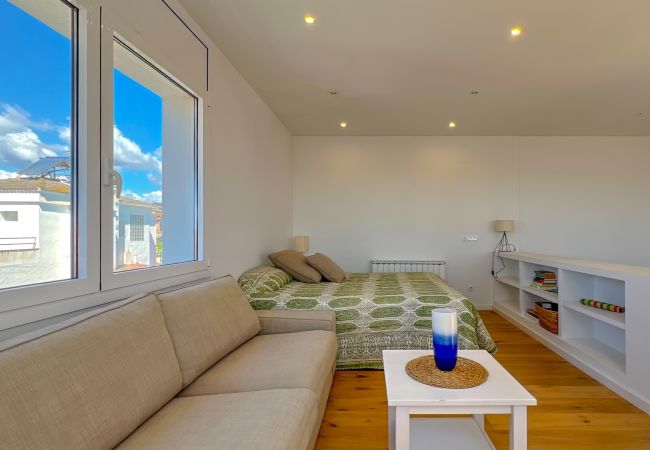 Дом на Pineda de Mar - Vivalidays Greco House - Pineda de Mar Дом на Pineda de Mar - Vivalidays Greco House - Pineda de Mar