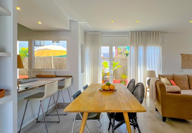 Дом на Pineda de Mar - Vivalidays Greco House - Pineda de Mar Дом на Pineda de Mar - Vivalidays Greco House - Pineda de Mar