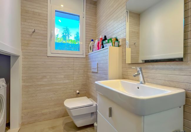 Дом на Pineda de Mar - Vivalidays Greco House - Pineda de Mar Дом на Pineda de Mar - Vivalidays Greco House - Pineda de Mar