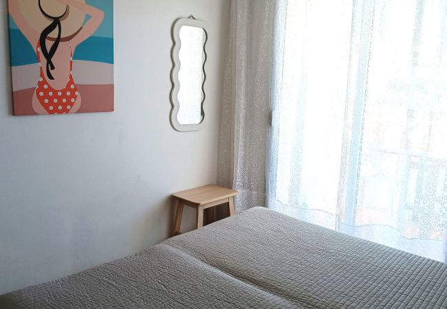 Апартаменты на Льорет дель Мар / Lloret de Mar - Vivalidays Jocelyne - Fenals - LLoret de Mar Апартаменты на Льорет дель Мар / Lloret de Mar - Vivalidays Jocelyne - Fenals - LLoret de Mar