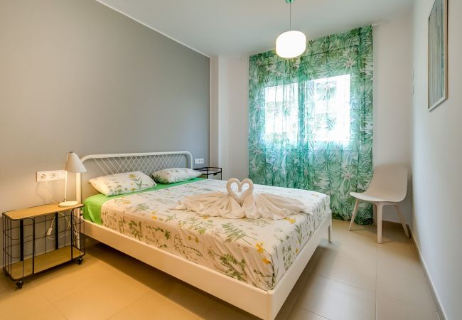 Апартаменты на Lloret de Mar - Vivalidays Alicia - Fenals - Temporal Апартаменты на Lloret de Mar - Vivalidays Alicia - Fenals - Temporal