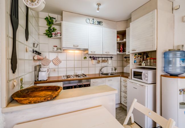 Апартаменты на Calella - Vivalidays Ilaria - Calella - Temporal Апартаменты на Calella - Vivalidays Ilaria - Calella - Temporal