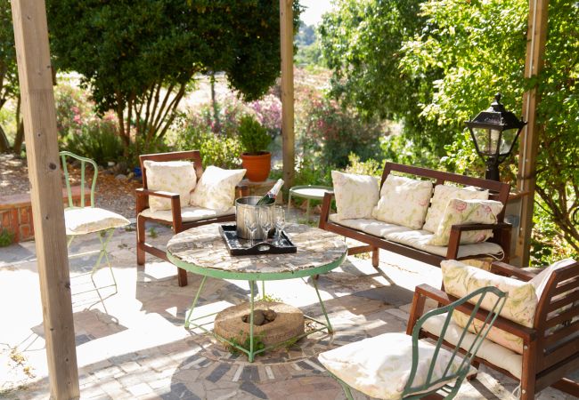 Вилла на Santa Susana / Santa Susanna - Vivalidays Can Rabassa - Sta Susanna - Temporal  Вилла на Santa Susana / Santa Susanna - Vivalidays Can Rabassa - Sta Susanna - Temporal