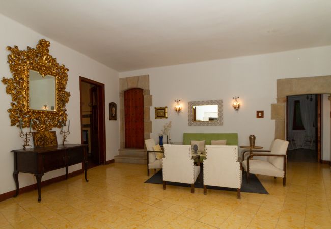 Вилла на Santa Susana / Santa Susanna - Vivalidays Can Rabassa - Sta Susanna - Temporal  Вилла на Santa Susana / Santa Susanna - Vivalidays Can Rabassa - Sta Susanna - Temporal