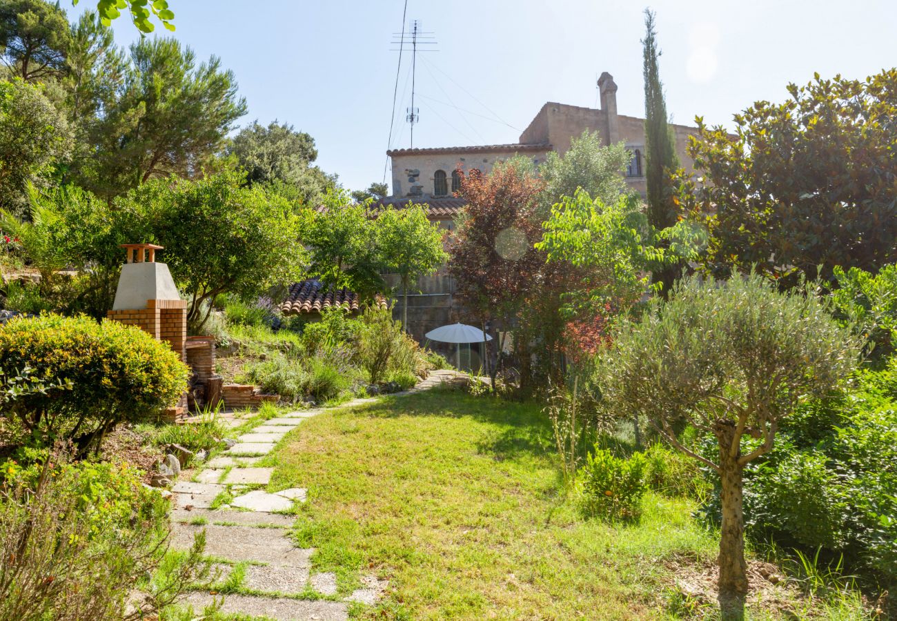 Вилла на Санта Сусана - Vivalidays Can Rabassa - Sta Susanna - Temporal  Вилла на Санта Сусана - Vivalidays Can Rabassa - Sta Susanna - Temporal