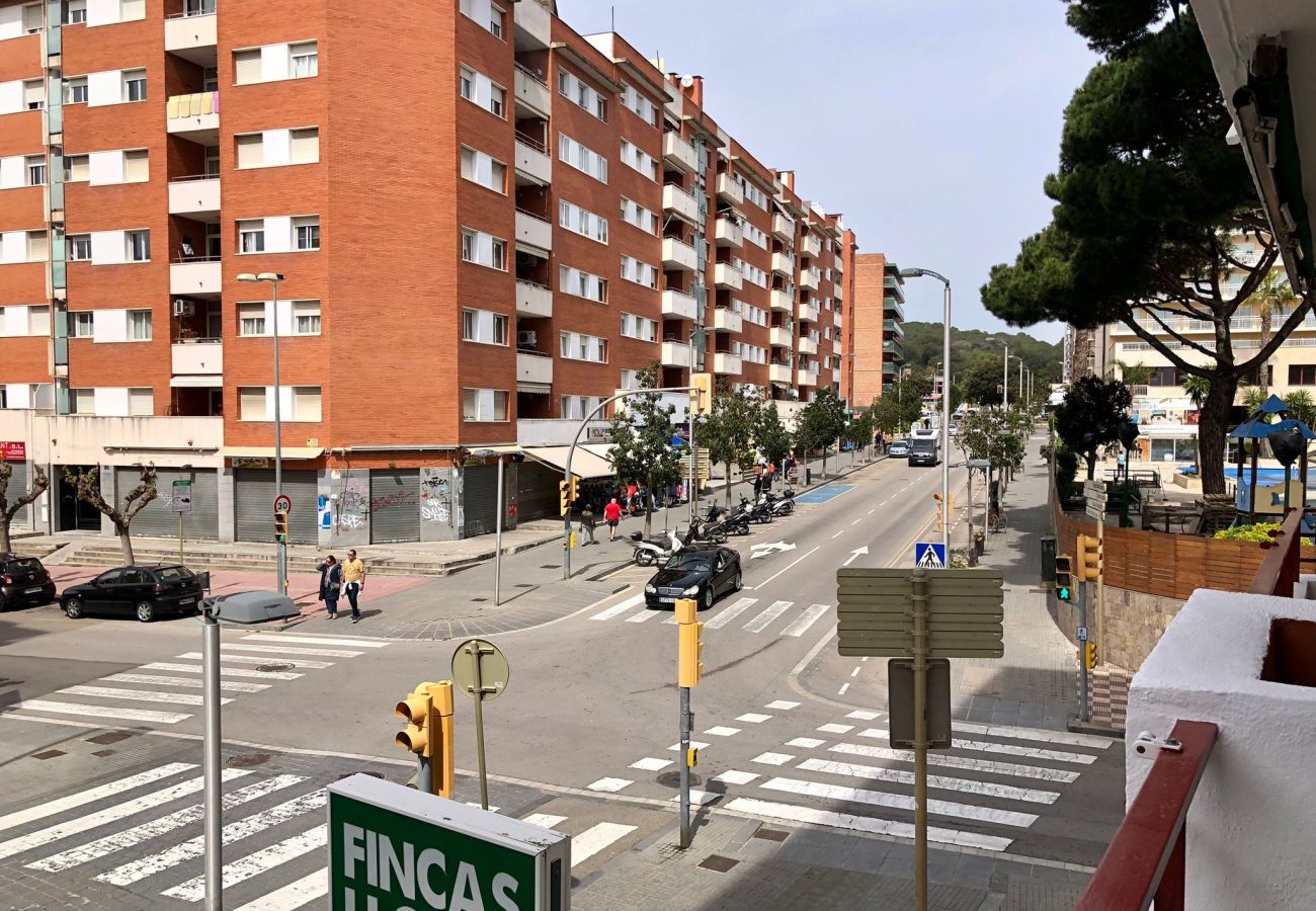 Апартаменты на Льорет дель Мар / Lloret de Mar - Vivalidays Susanna - Fenals - Temporal Апартаменты на Льорет дель Мар / Lloret de Mar - Vivalidays Susanna - Fenals - Temporal